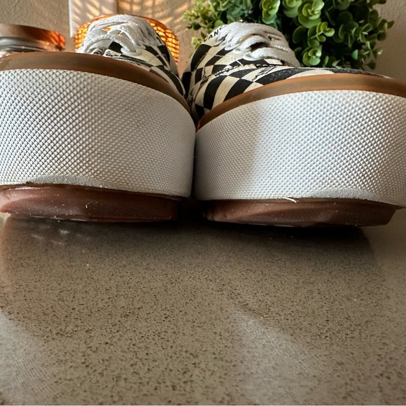 RARE!! VANS ERA Stacked Checkerboard Sneaker - Picture 7 of 10